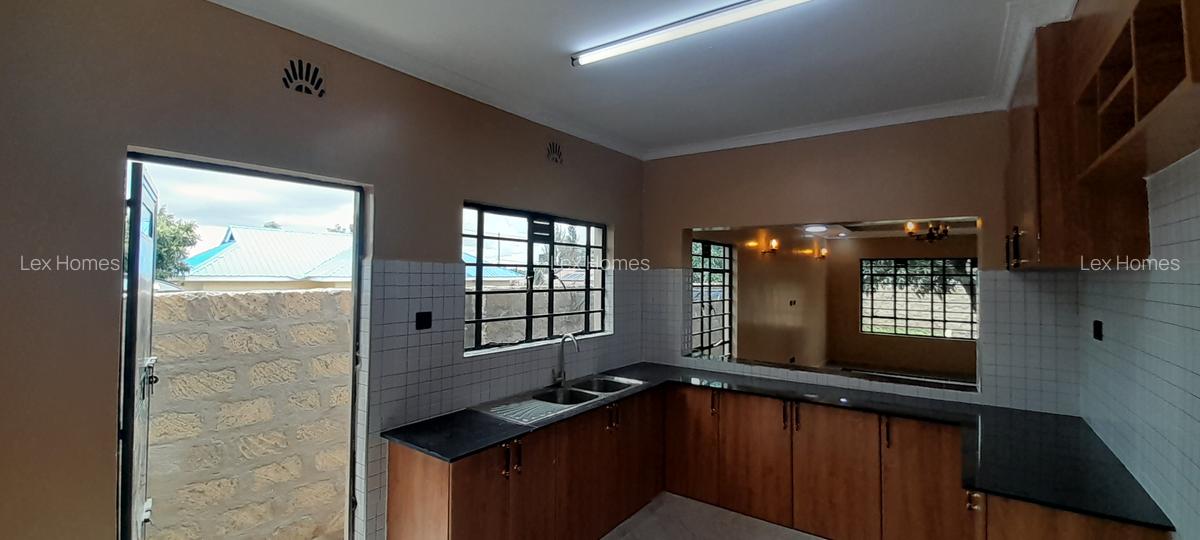 4 Bed House with En Suite at Magadi Road - 9