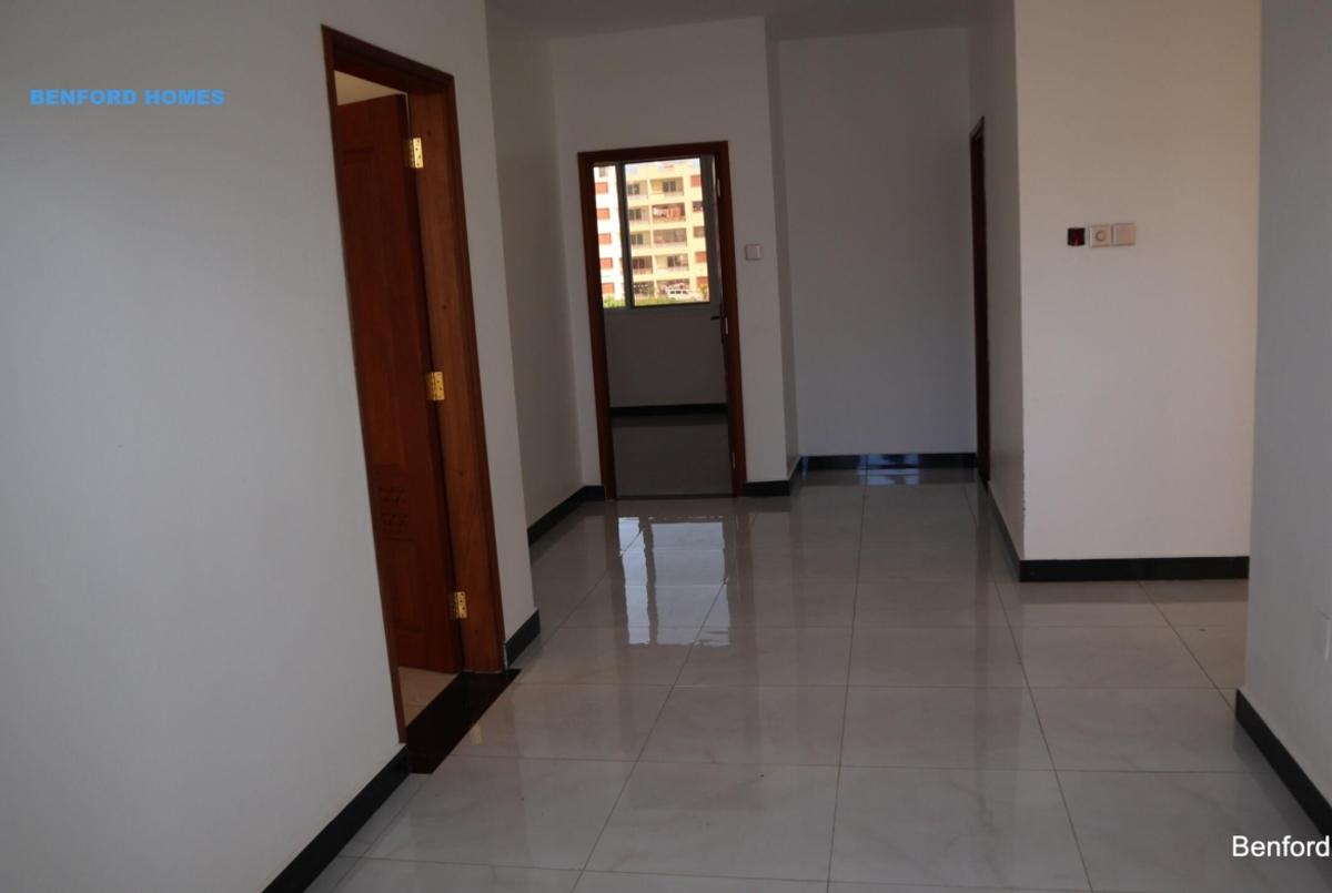 4 Bed Townhouse with Swimming Pool in Bamburi - 2