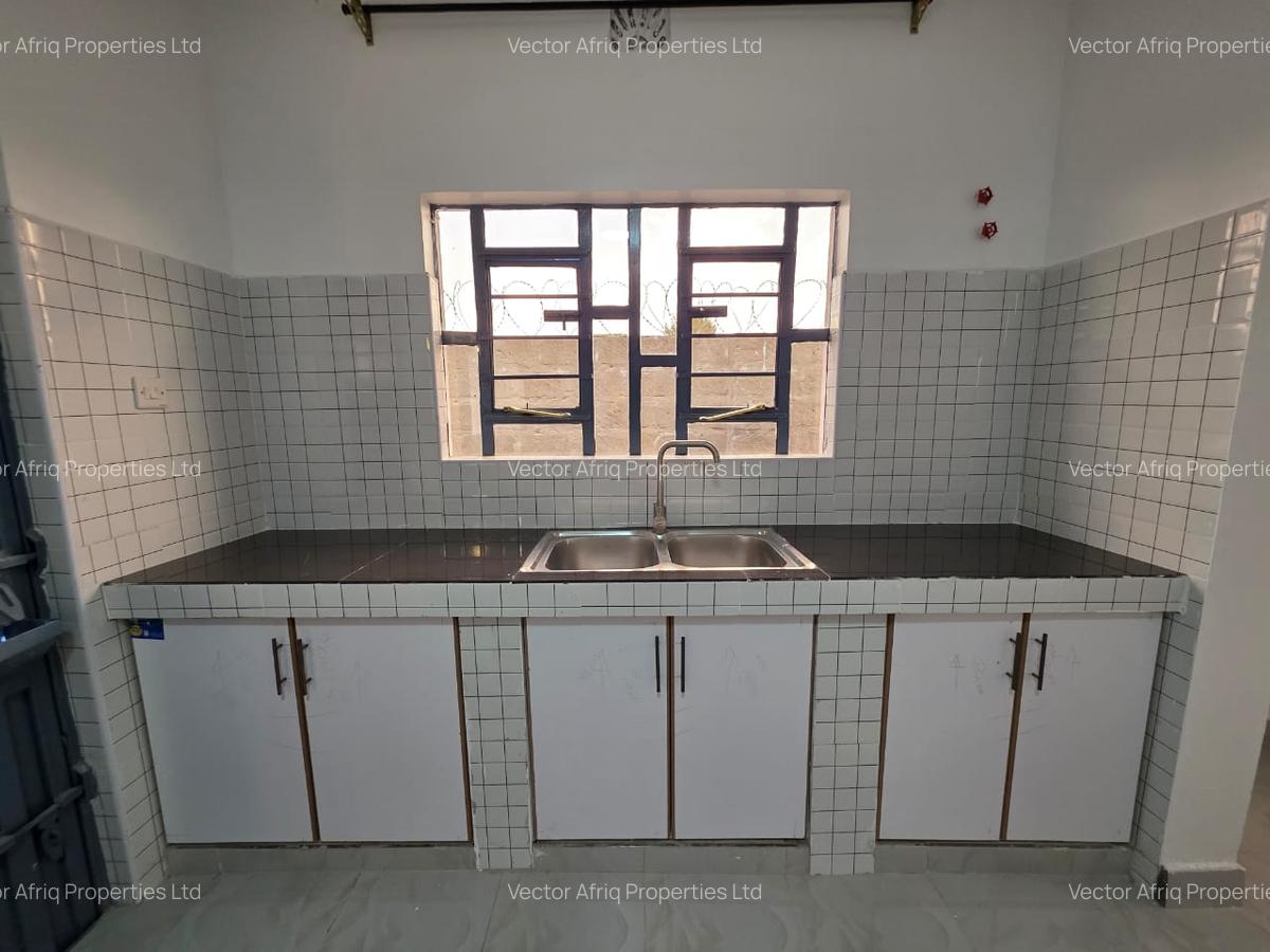 3 Bed House with En Suite in Kitengela - 12