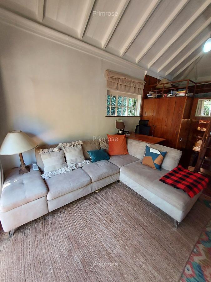 Furnished Bedsitter in Rosslyn - 9