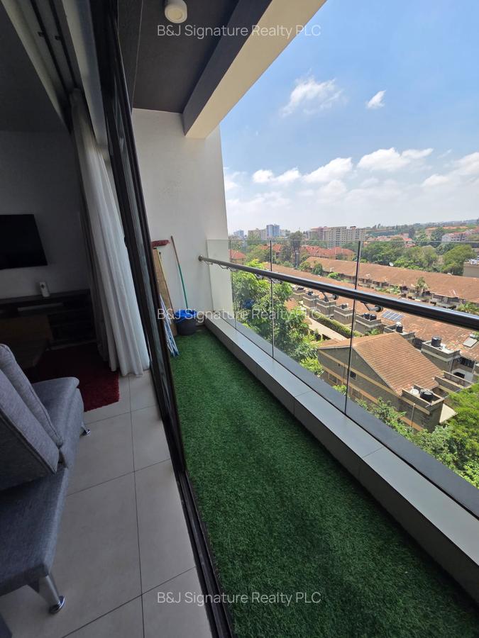 Serviced 1 Bed Apartment with En Suite in Lavington - 3