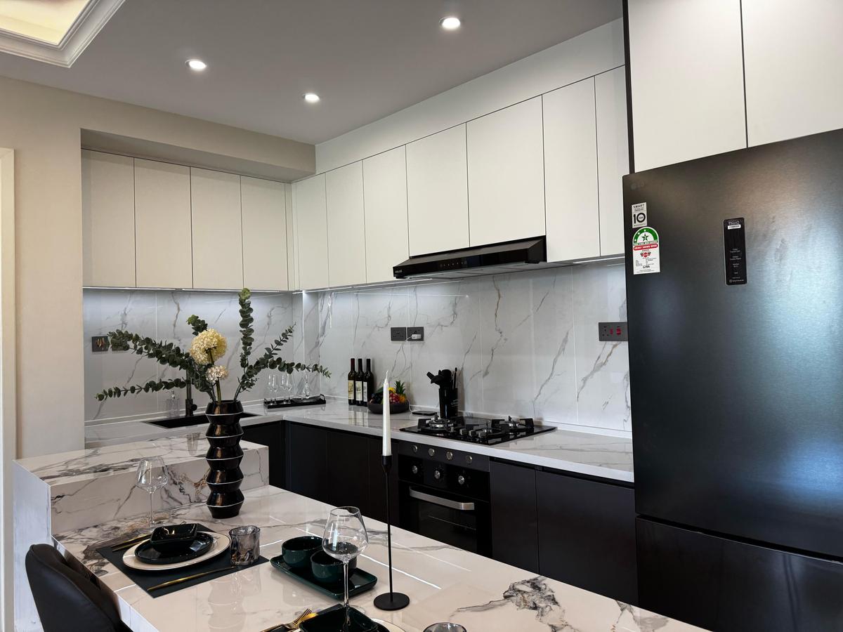 1 Bed Apartment with En Suite in Westlands Area - 2