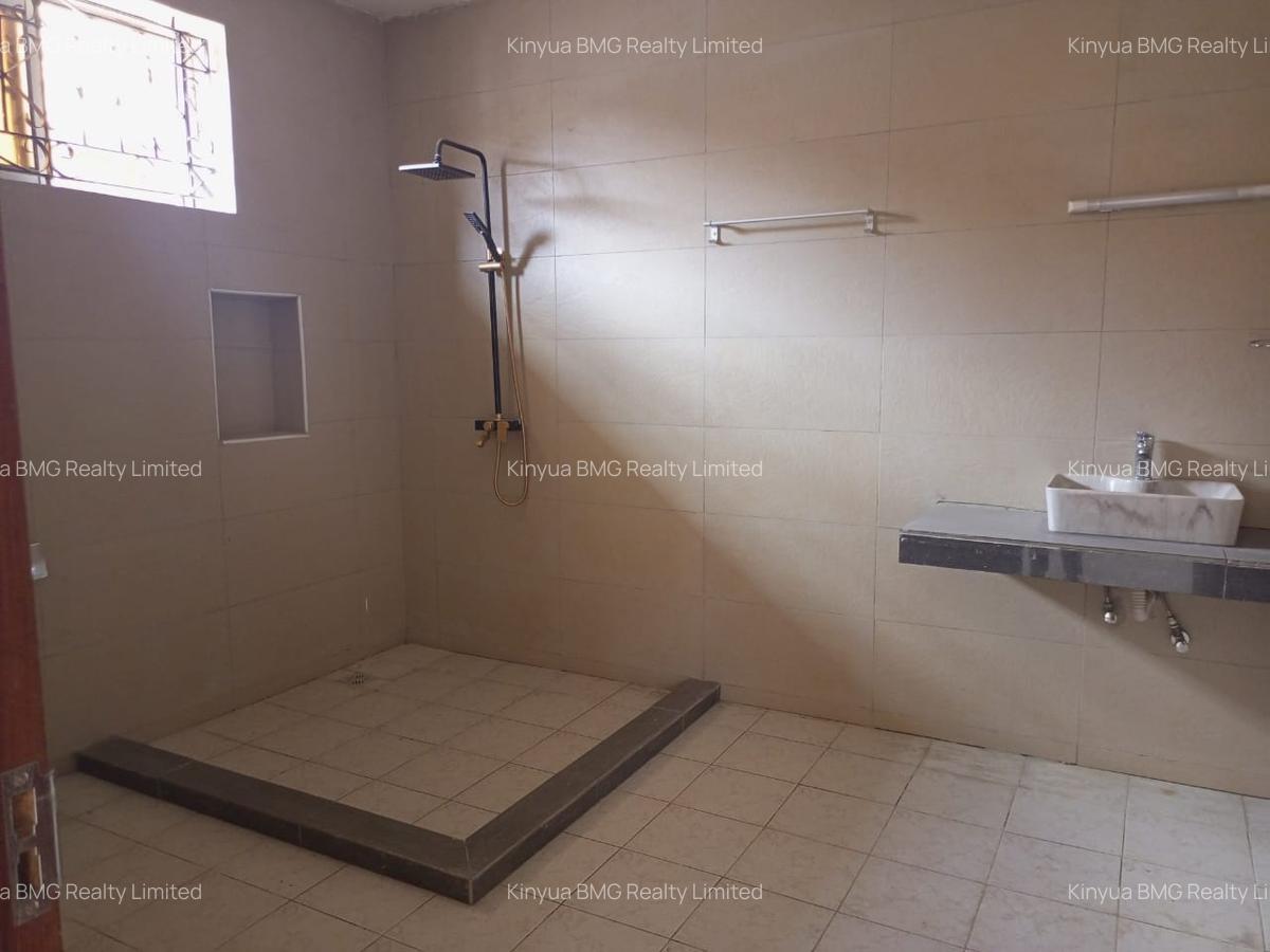 4 Bed Villa with En Suite in Nyali Area - 4