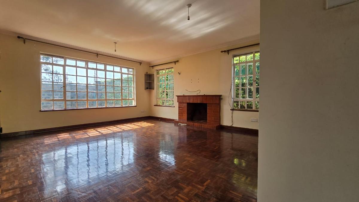 4 Bed Townhouse with En Suite in Kiambu Road - 7