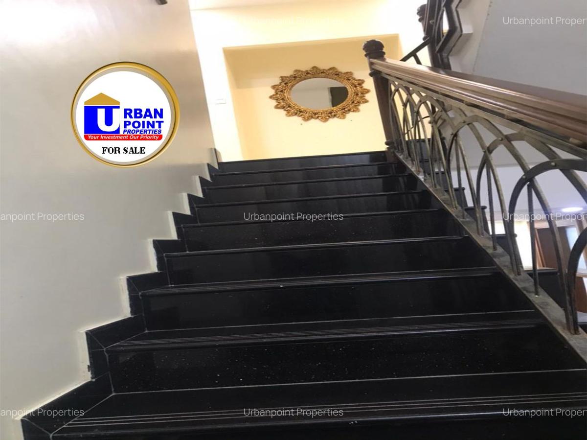 5 Bed House with En Suite in Nyali Area - 6