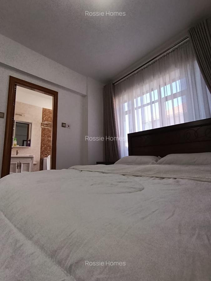 Serviced 3 Bed Apartment with En Suite in Kilimani - 6