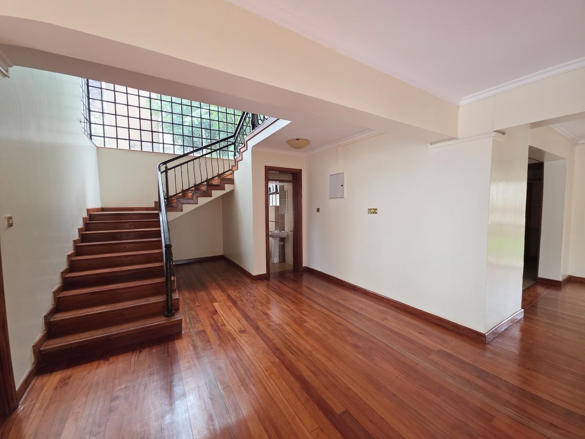 4 Bed Townhouse with Staff Quarters in Kiambu Road - 14