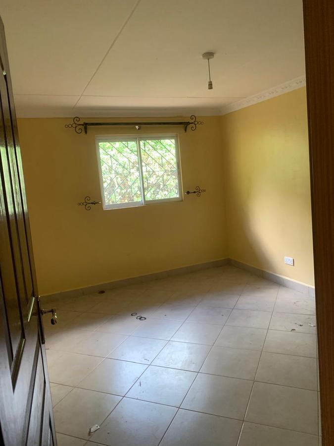 4 Bed House with Swimming Pool in Athi River - 8