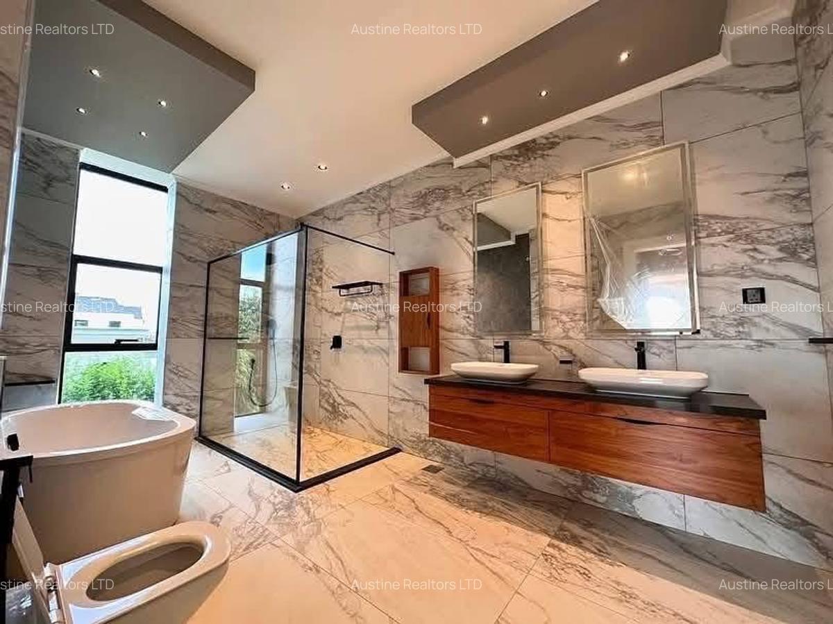 5 Bed Townhouse with En Suite in Loresho - 9