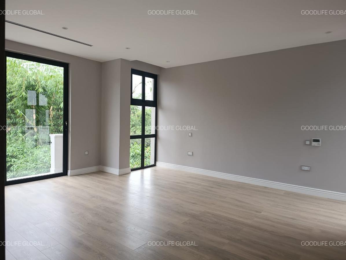 5 Bed Villa with En Suite at Runda - 15