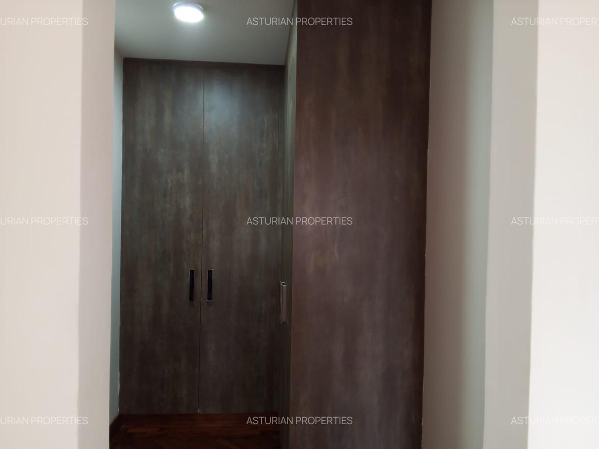 4 Bed Townhouse with En Suite in Lavington - 16