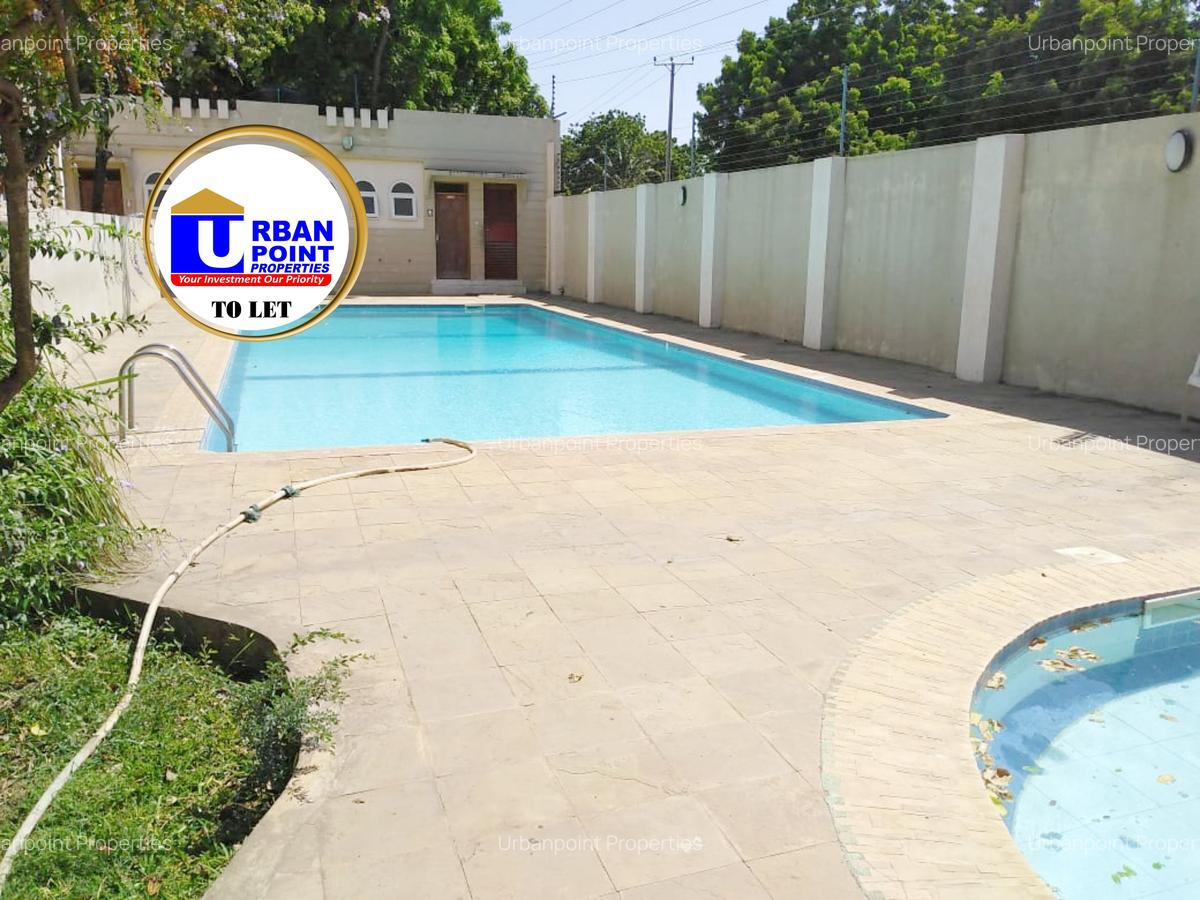 5 Bed Villa with En Suite in Nyali Area - 9