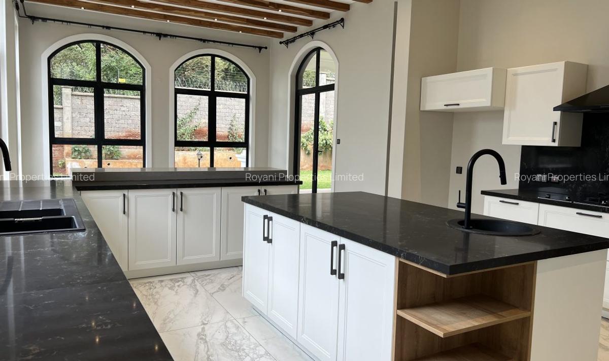 4 Bed Villa with En Suite in Loresho - 5