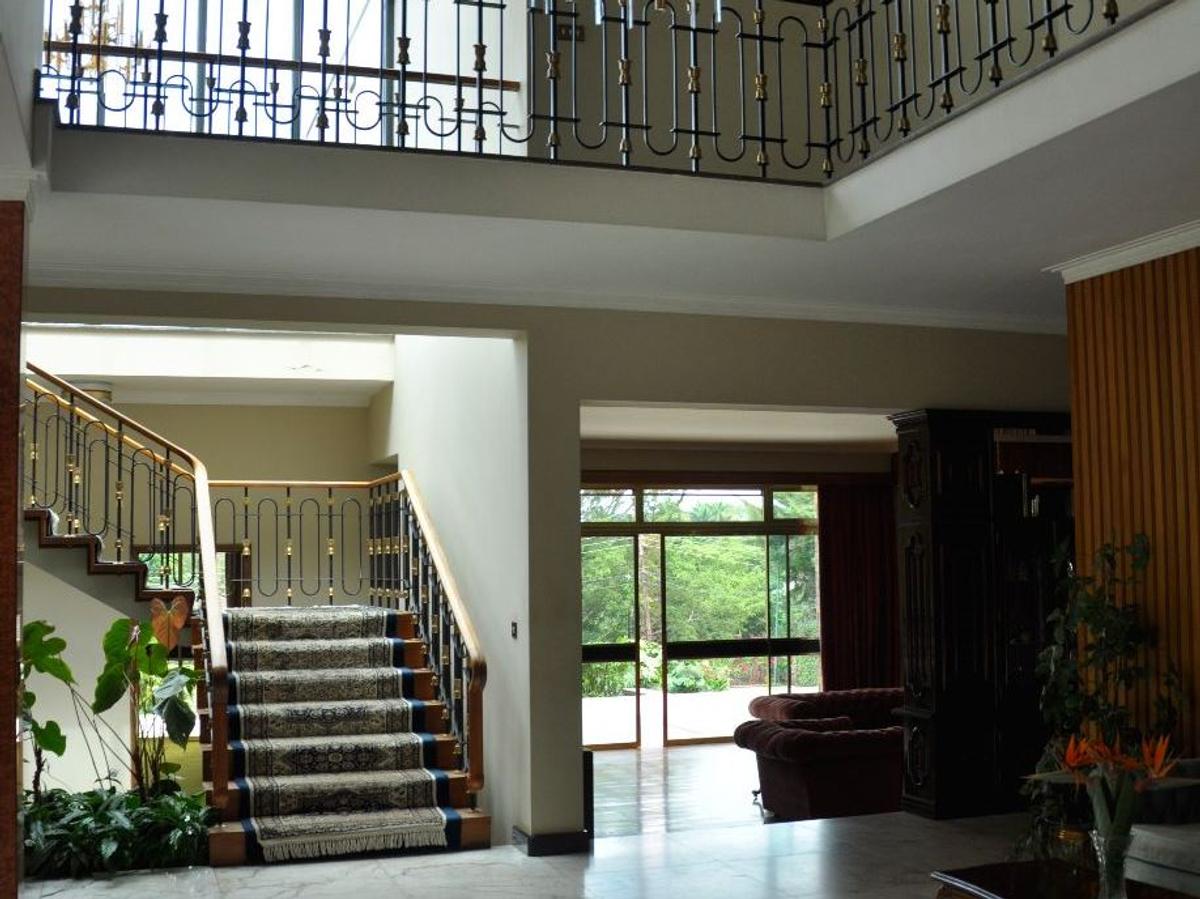 8 Bed Villa in Lavington - 5