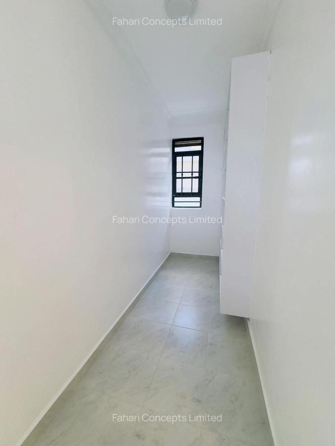 3 Bed Villa with En Suite at Mugutha - 8