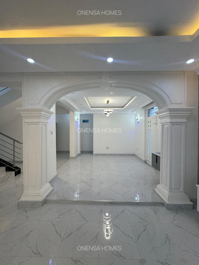 4 Bed Townhouse with En Suite in Kitengela - 6