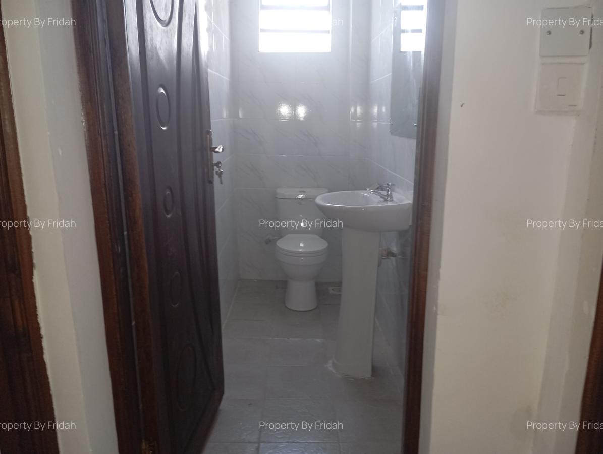 3 Bed House with En Suite in Kitengela - 9