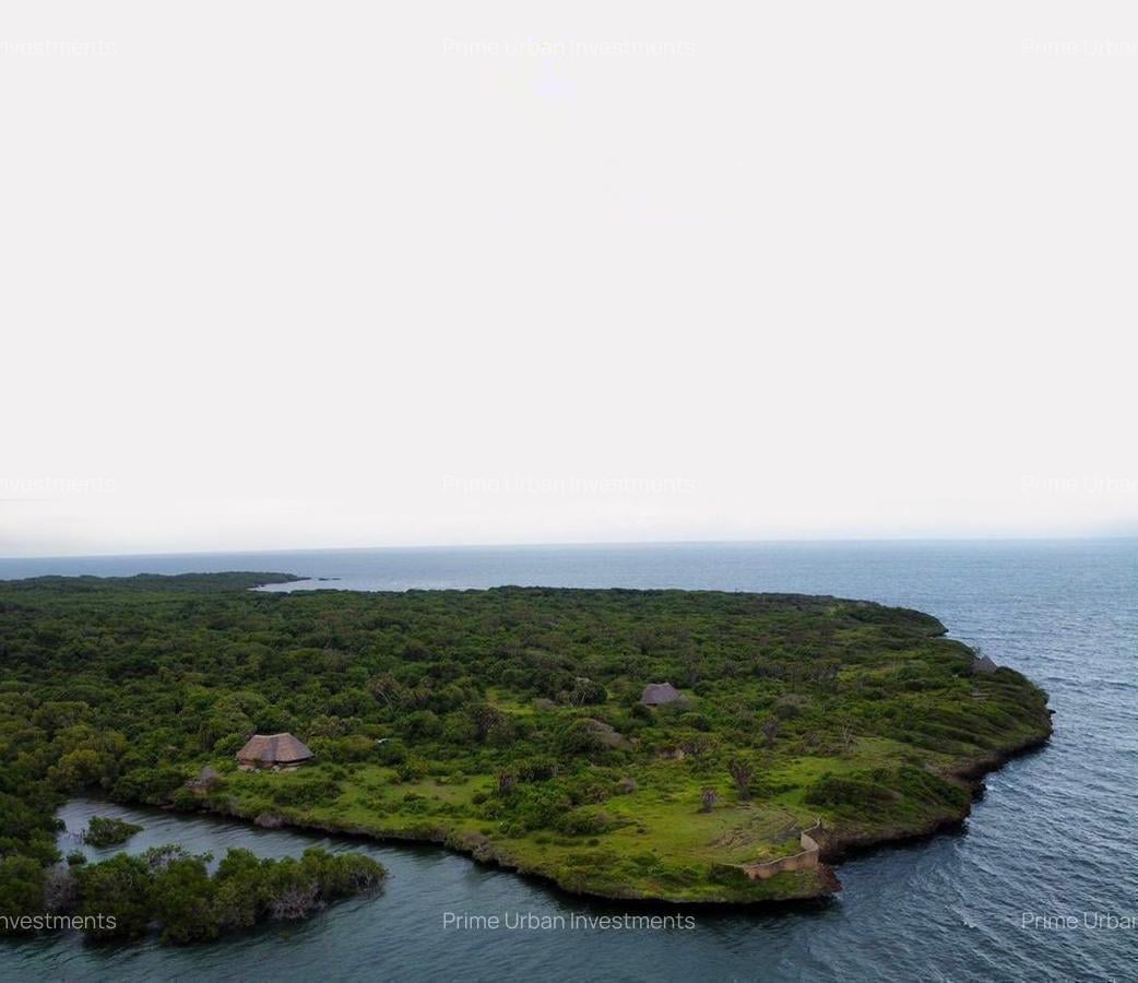 4,047 m² Land at Funzi Island Beach - 18