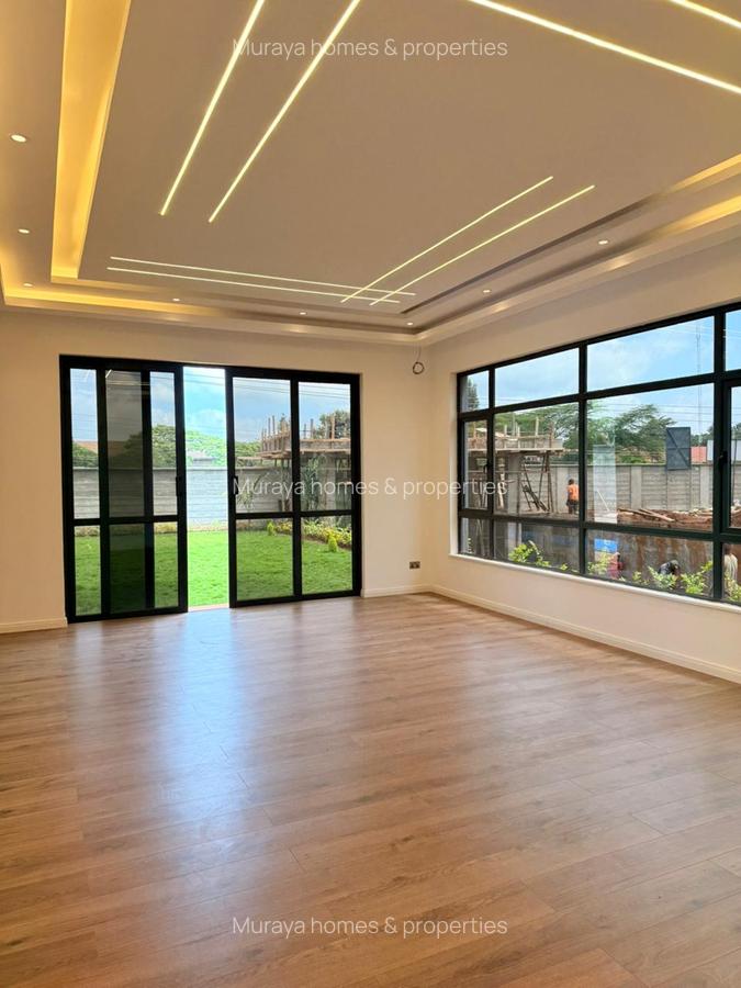 5 Bed Villa with En Suite at Lavington - 6