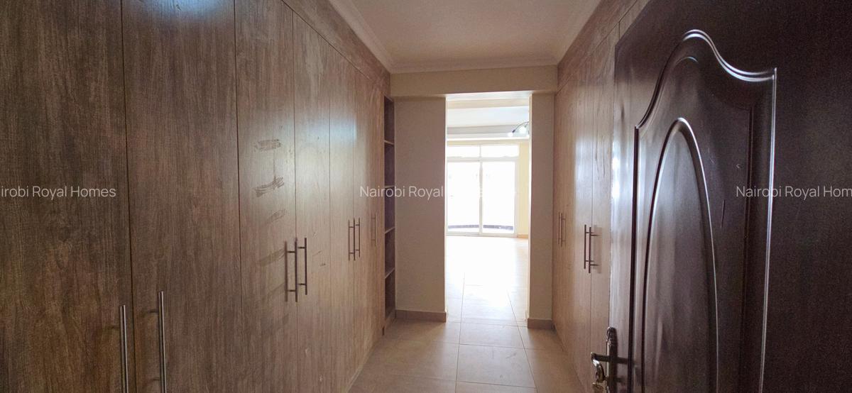 3 Bed Apartment with En Suite at Lavington Hatheru - 7