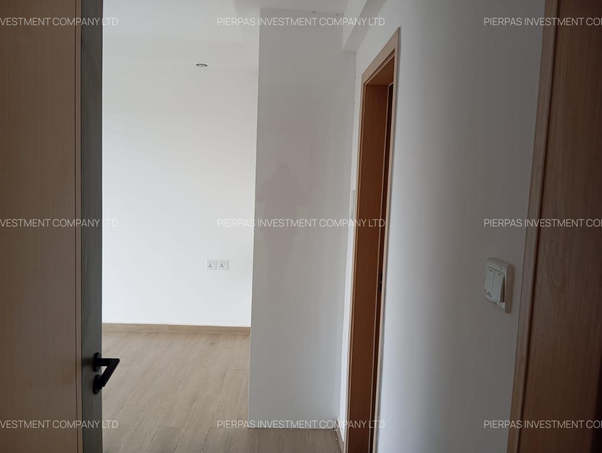 Serviced 3 Bed Apartment with En Suite in Westlands Area - 10