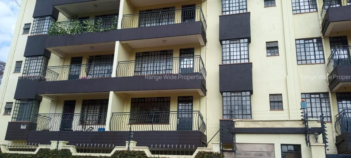 1 Bed Apartment with En Suite in Westlands Area - 1