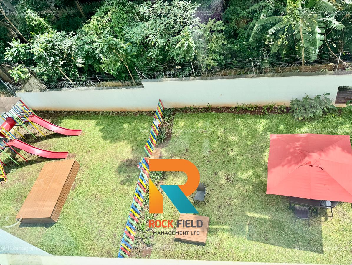 Furnished 3 Bed Apartment with En Suite in Riverside - 20