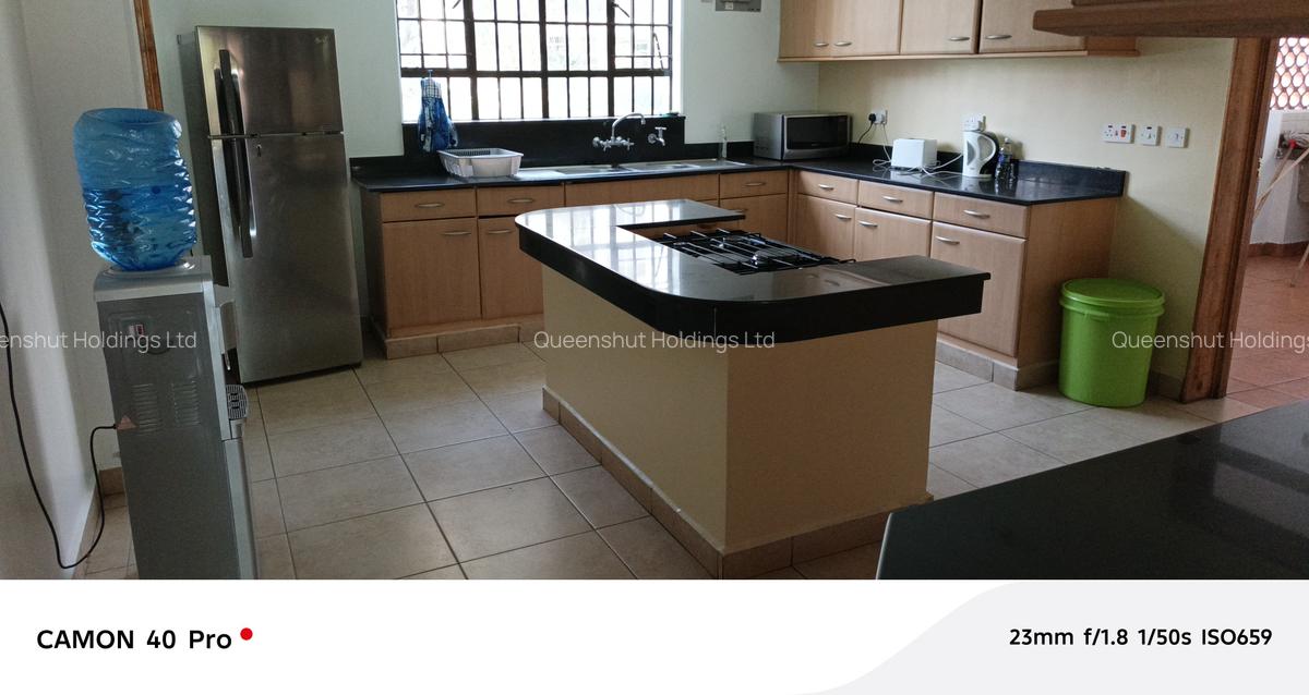 Serviced 3 Bed Apartment with En Suite in Westlands Area - 16