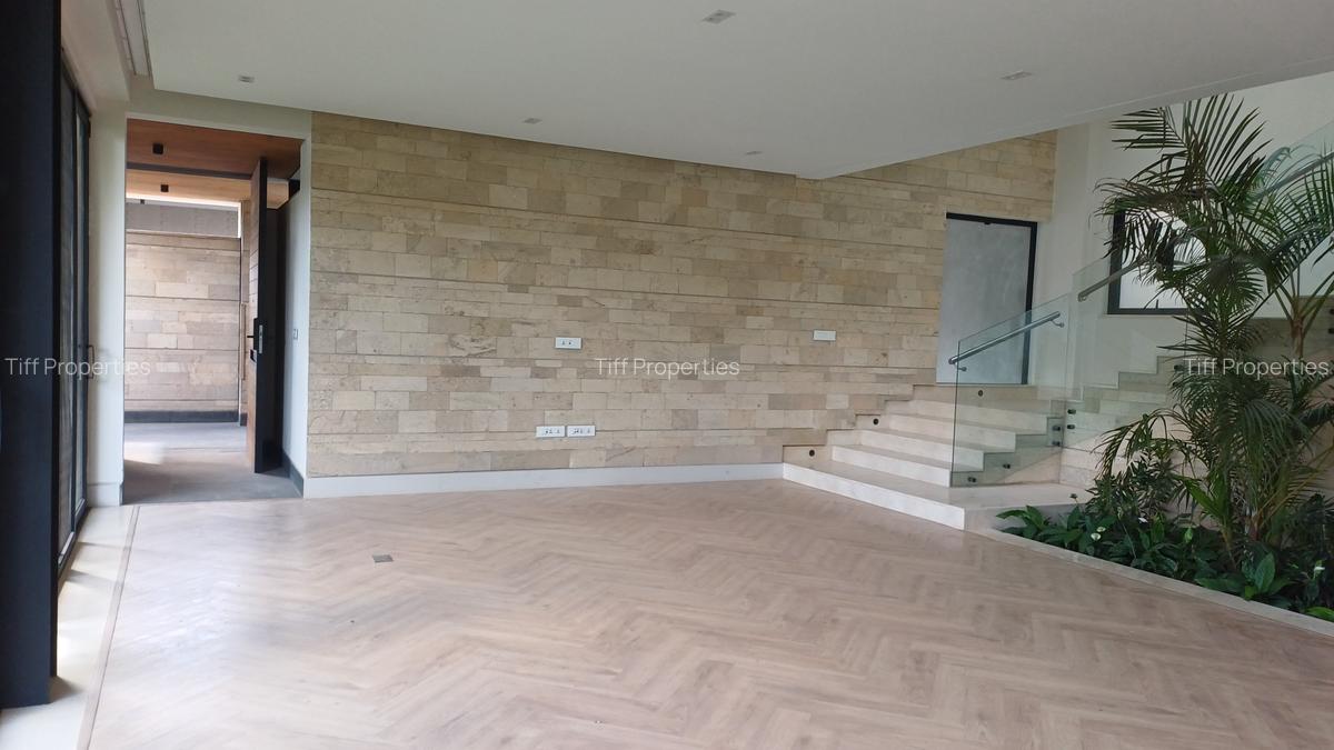 5 Bed Townhouse in Westlands Area - 5