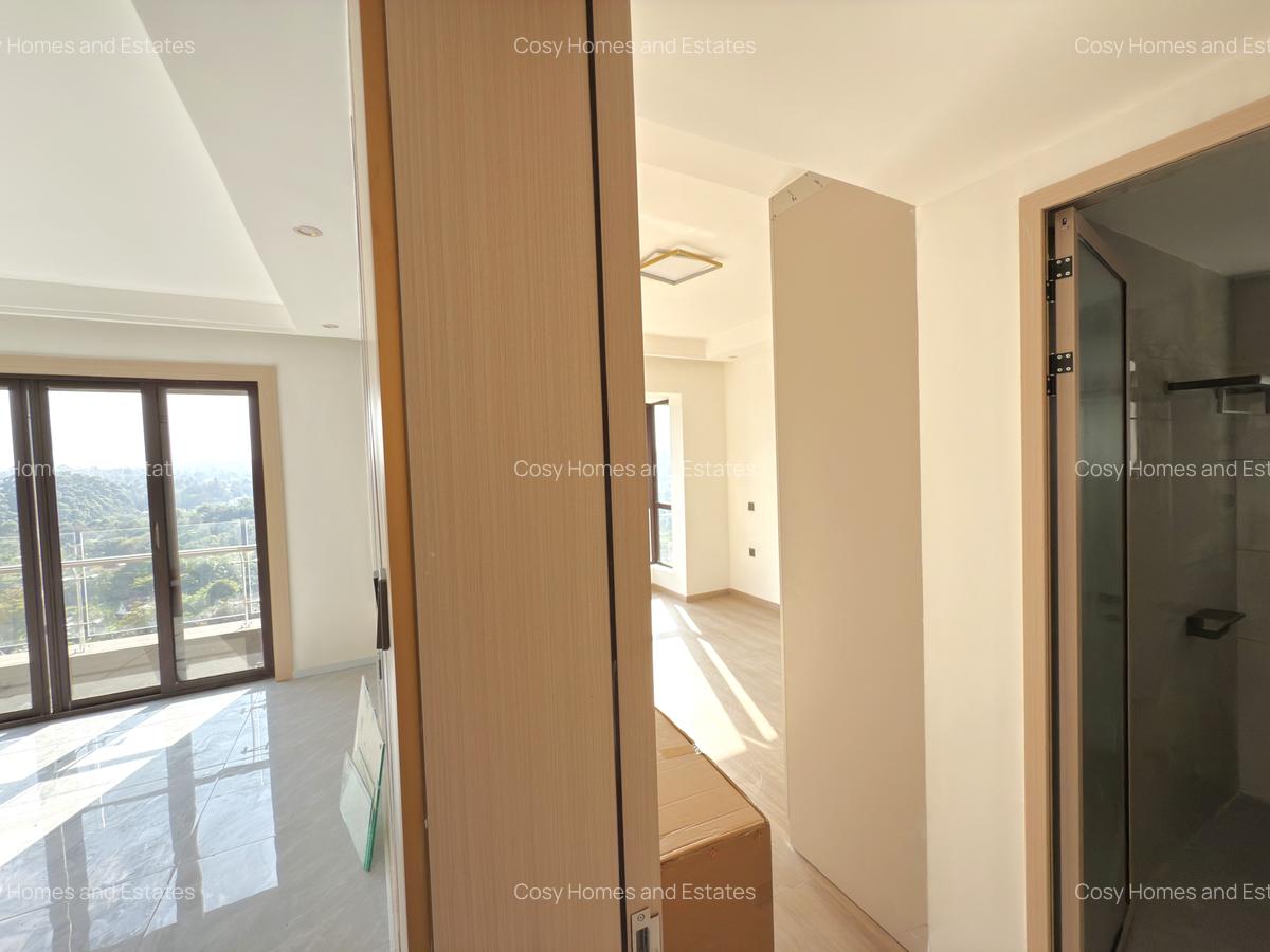 3 Bed Apartment at Riverside Drive - 9