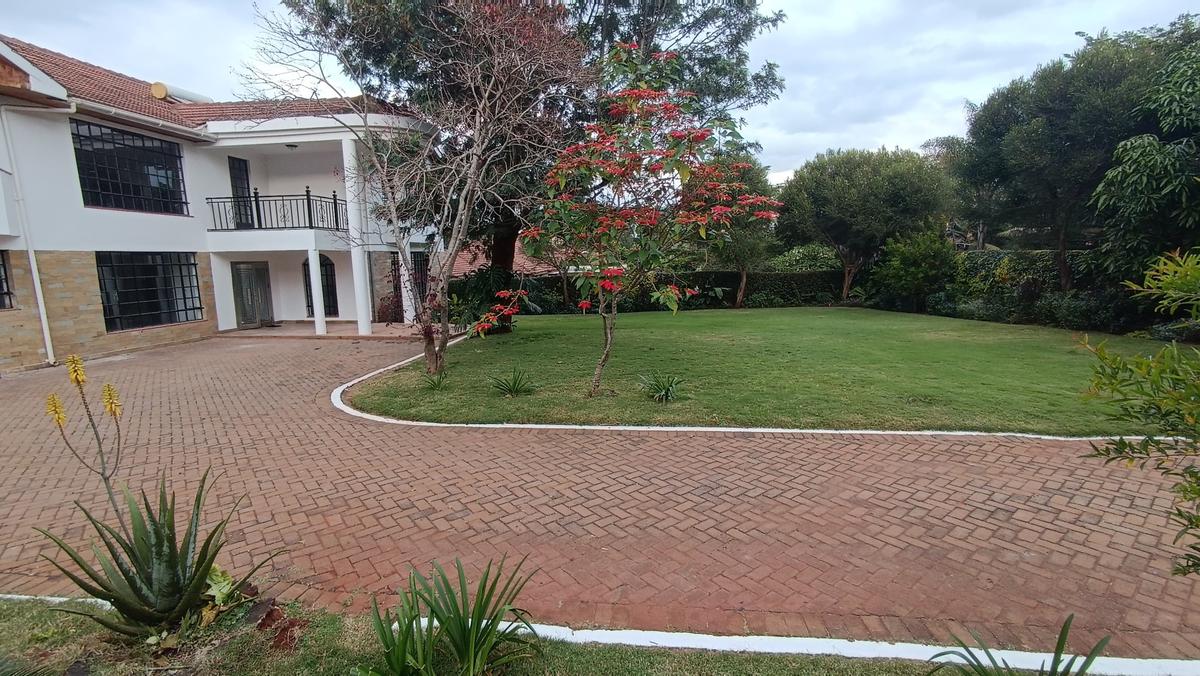 4 Bed House with En Suite at Karen Plains - 15