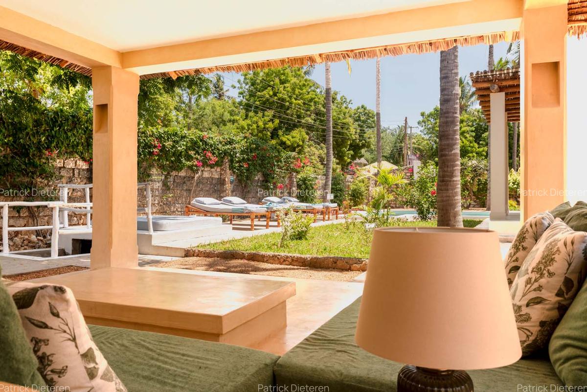 3 Bed Villa with En Suite at Off Turtle Bay Road - 10