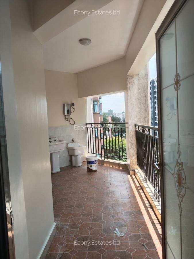 3 Bed Apartment with En Suite in Lavington - 9