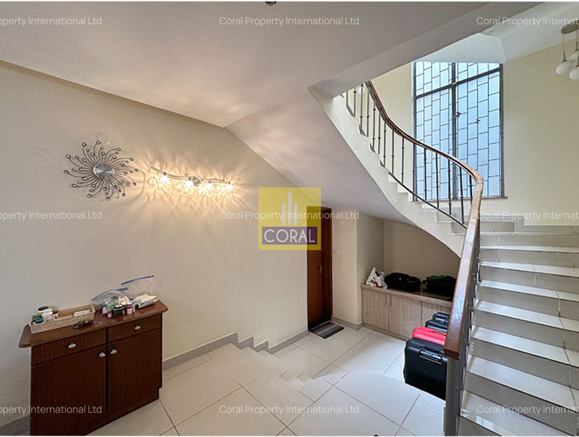 4 Bed Townhouse with Borehole in Westlands Area - 8