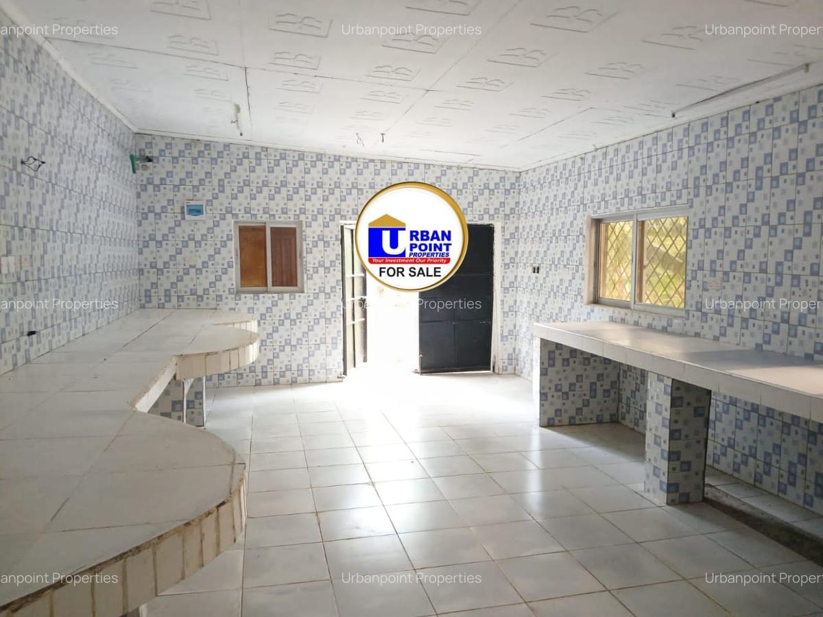 4 Bed House with En Suite in Nyali Area - 14