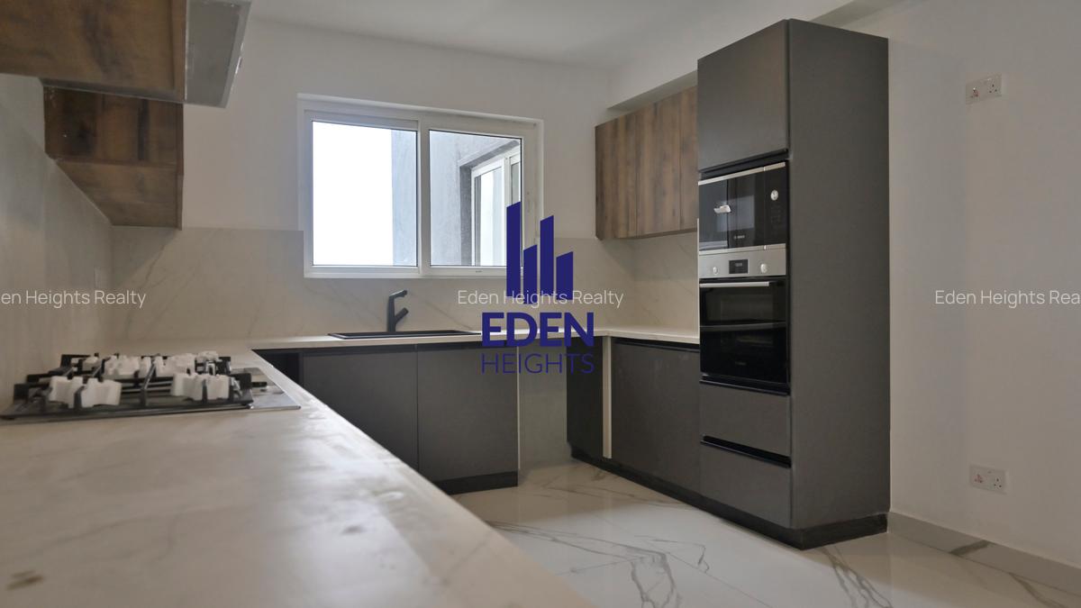 5 Bed Apartment with En Suite in General Mathenge - 6