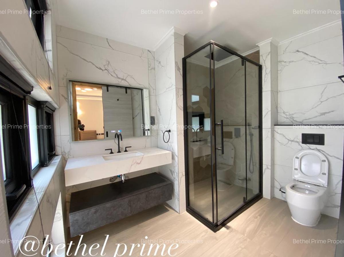 4 Bed Villa with En Suite in Lavington - 13