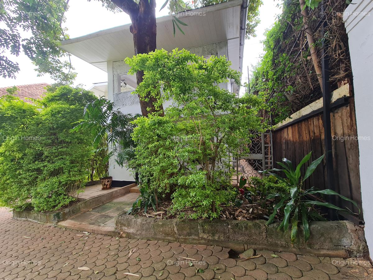 2 Bed House with En Suite in Kitisuru - 4