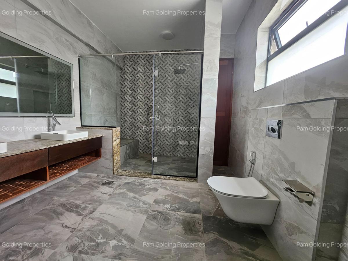 3 Bed Apartment with En Suite in Kileleshwa - 6