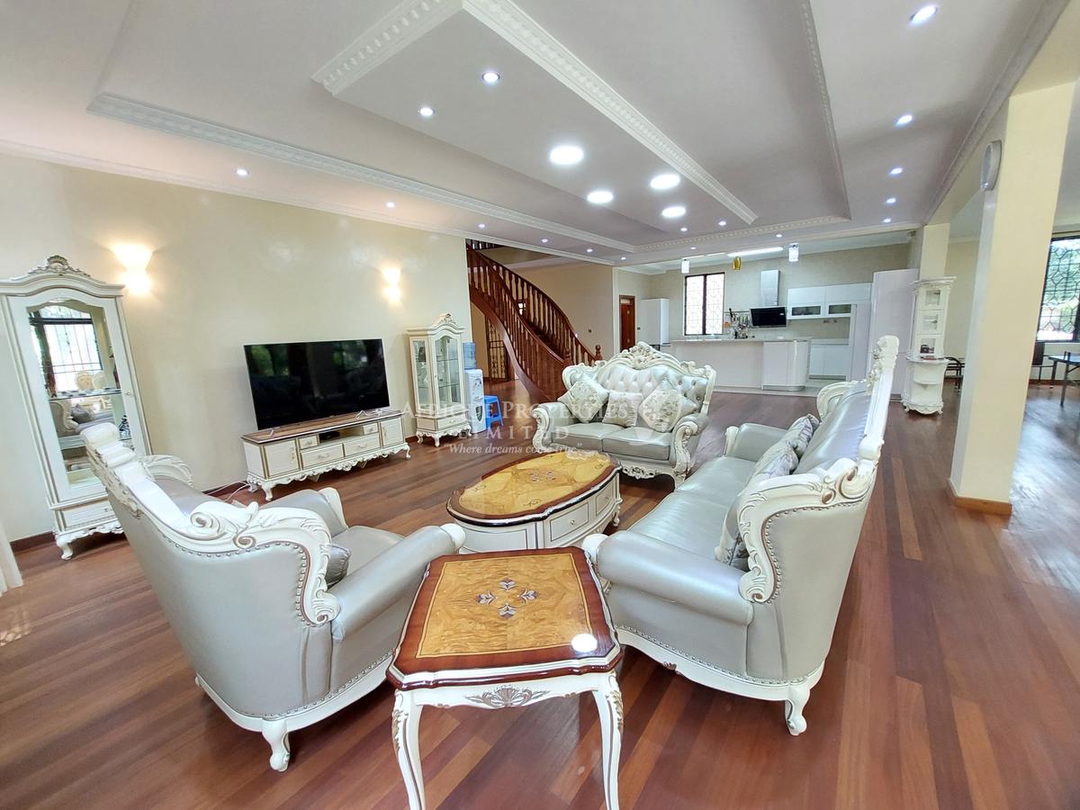5 Bed Villa with En Suite in Gigiri - 6