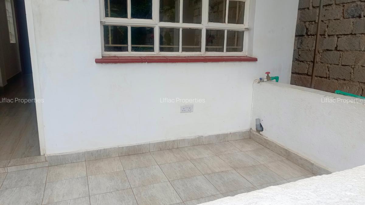 1 Bed House with En Suite in Nyari - 12