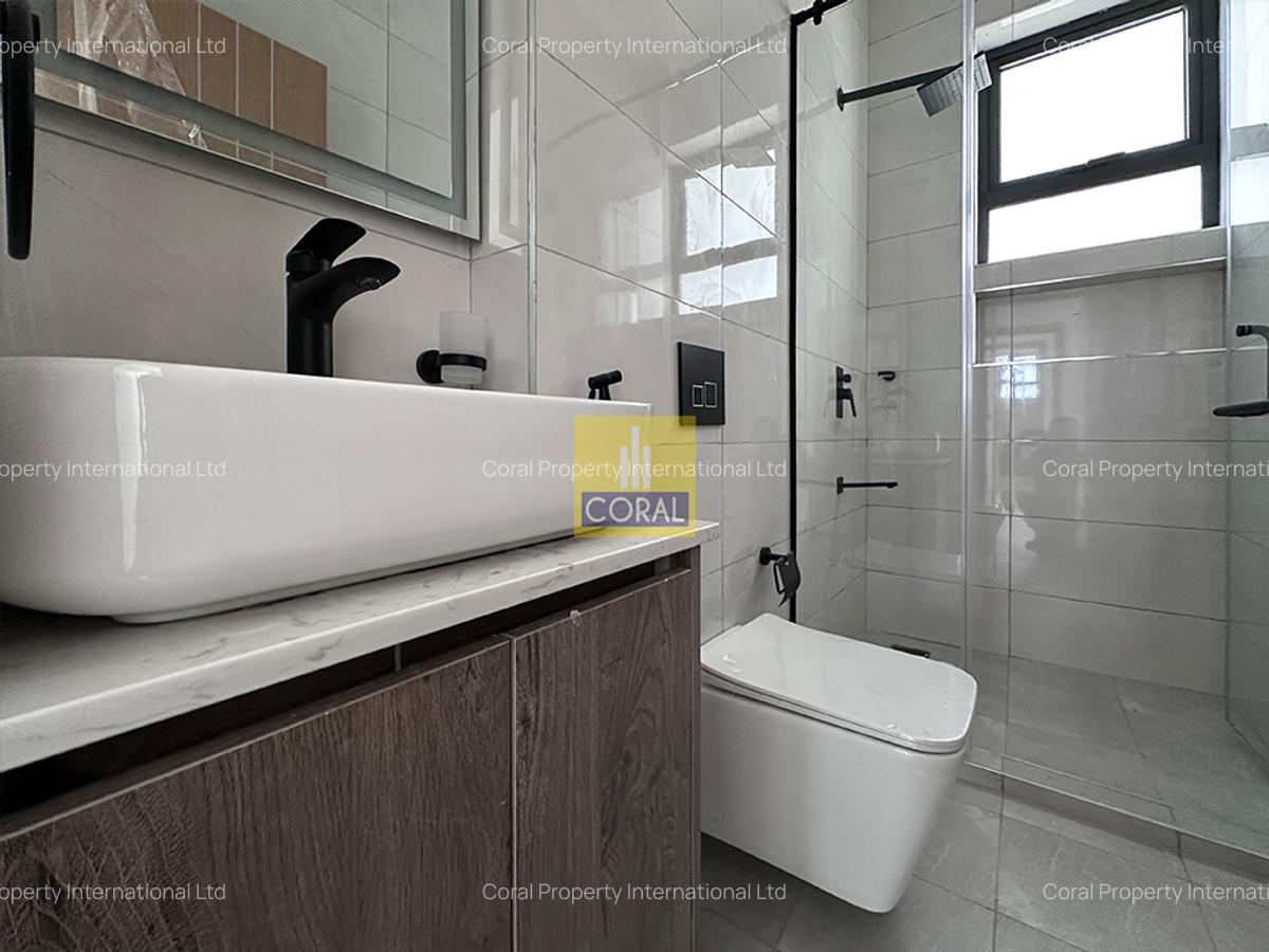 2 Bed Apartment in Brookside - 12