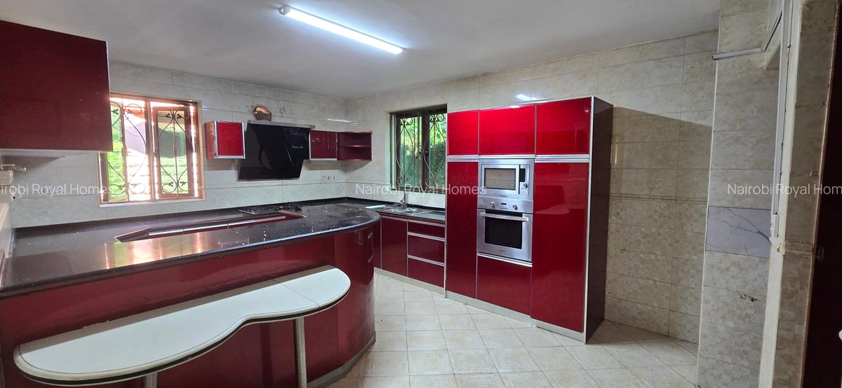 5 Bed Townhouse with En Suite at Lavington Kaputei - 11