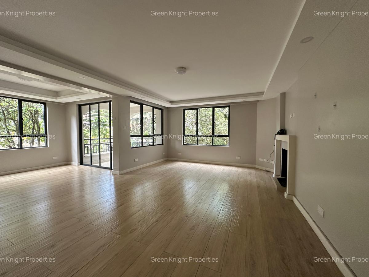 Serviced 3 Bed Apartment with En Suite in Lavington - 11