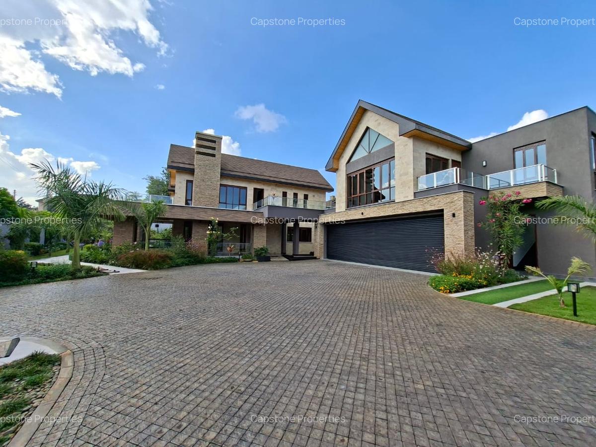 4 Bed House with En Suite in Runda - 1