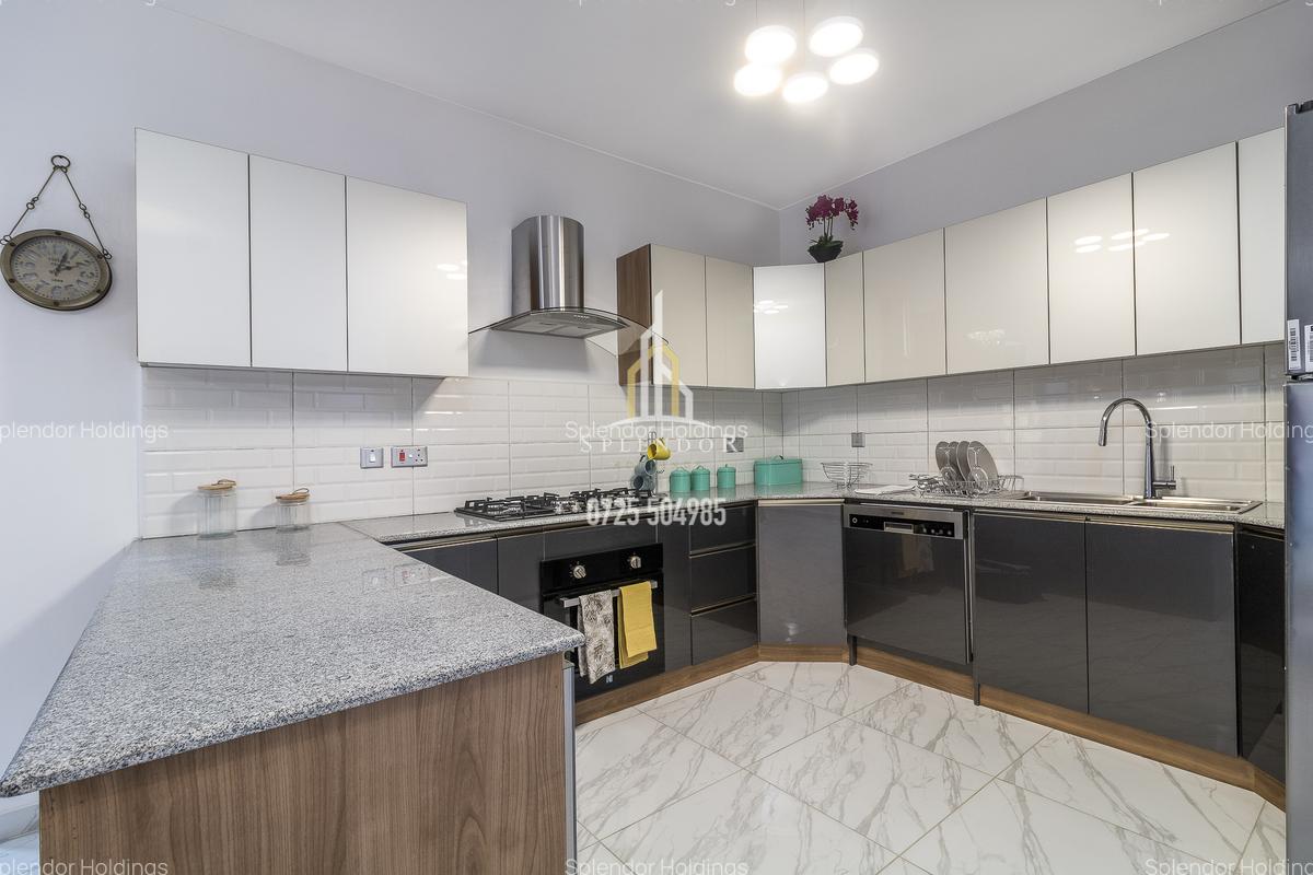 3 Bed Apartment with En Suite in Lavington - 3