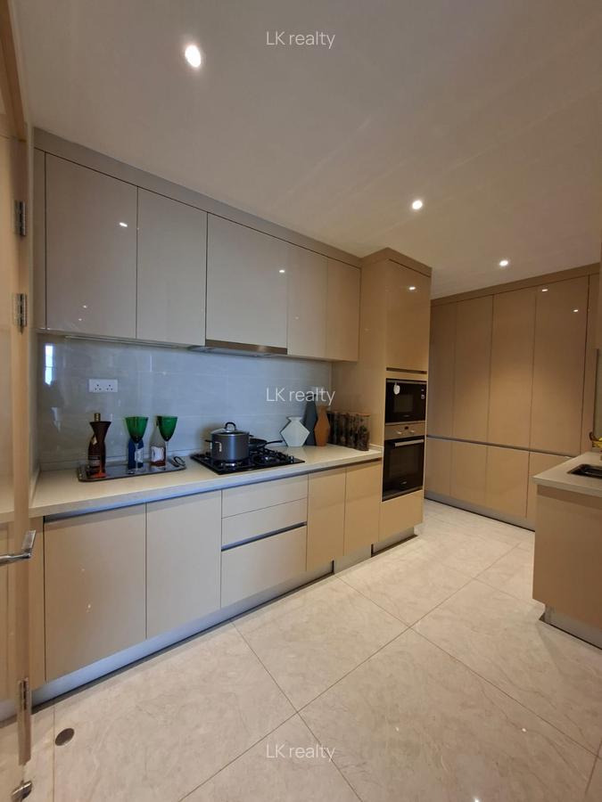 Serviced 3 Bed Apartment with En Suite at Westlands Road - 9