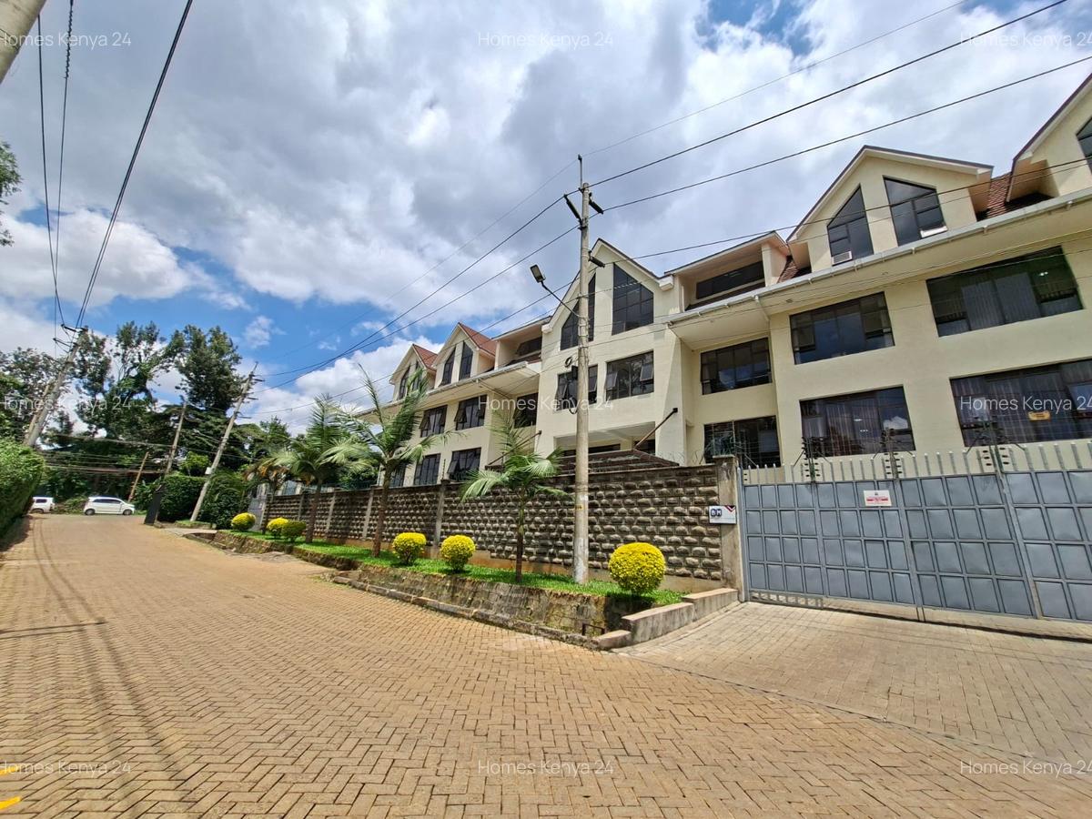 Office in Ridgeways - 12