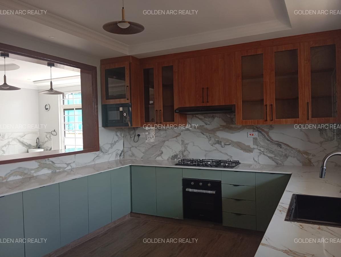 4 Bed Townhouse with En Suite in Ongata Rongai - 6