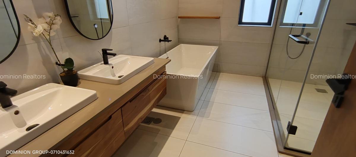 4 Bed Apartment with En Suite in Westlands Area - 9